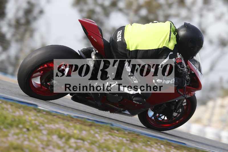 /Archiv-2024/02 29.01.-02.02.2024 Moto Center Thun Jerez/Gruppe gruen-green/20